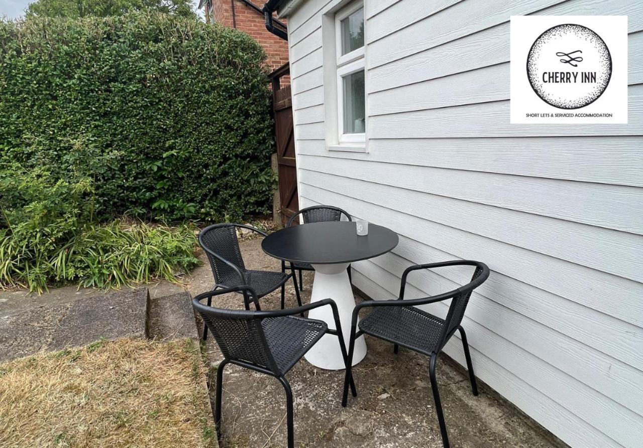 Apartemen 3 Bedroom House With Parking & Garden By Cherry Short Lets & Serviced Cambridge (Cambridgeshire)